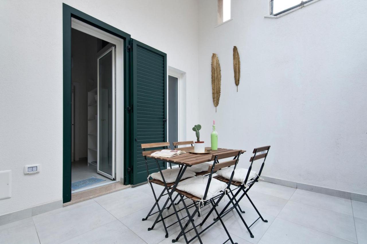 La Galla House - Sit Rooms Lecce Extérieur photo
