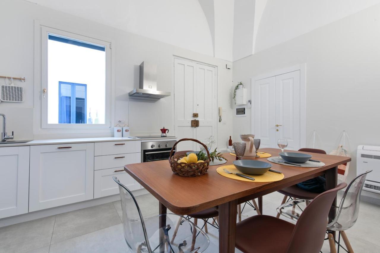 La Galla House - Sit Rooms Lecce Extérieur photo